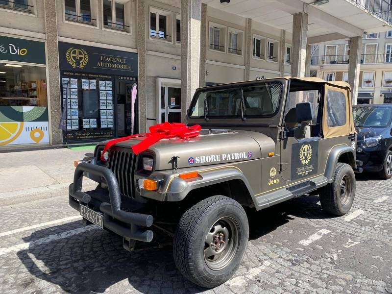 Acheter une Jeep Wrangler 103ch finition Sahara de 1991 au Havre