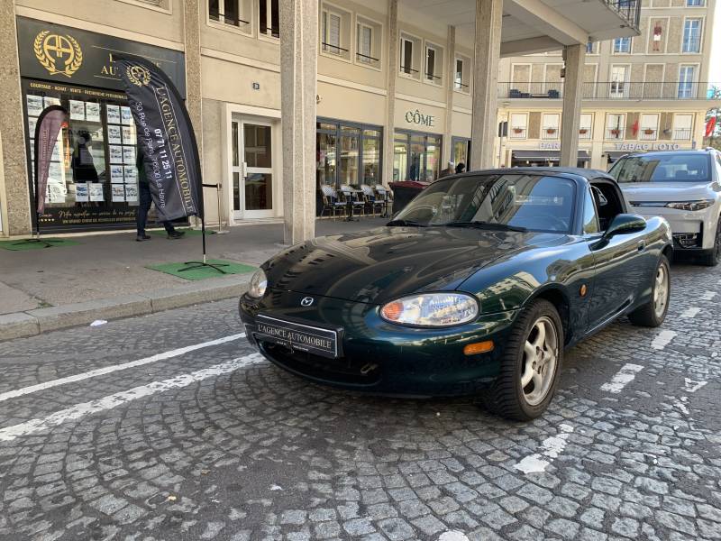 Acheter une Mazda mx5 vert anglais cabriolet Le Havre 