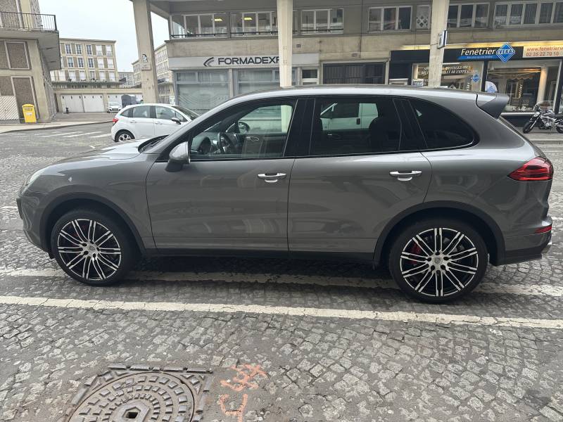 Acheter une Porsche Cayenne Turbo V8 520 ch Le Havre