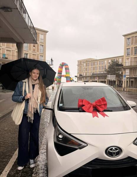 Acheter une Toyota Aygo 72ch finition X-Play de 2020 au Havre