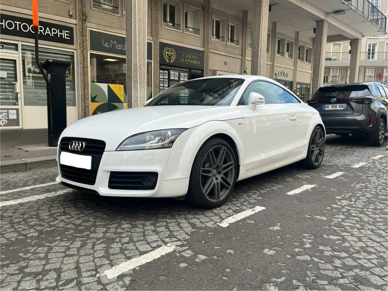 Acheter une Audi TT 1.8 TFSi 160 ch finition S-Line au Havre